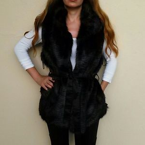 Faux fur vest in deep navy